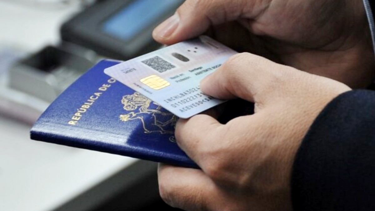 Contraloría detecta irregularidades en entrega de cédulas a extranjeros en O'Higgins