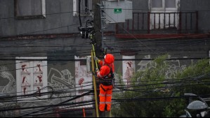 3 comunas tendrán cortes de luz este domingo 11 de octubre: Interrupciones durarán hasta por 6 horas