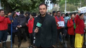 Voluntarios se movilizan para ayudar a damnificados por aluvión en Las Condes: Saldrán 15 buses hacia sectores afectados