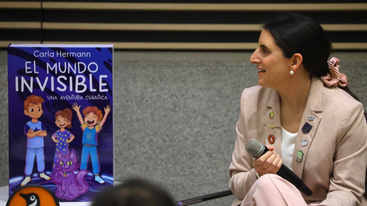 Descubriendo el mundo invisible con Carla Hermann: Charla gratuita para estudiantes mujeres de enseñanza media