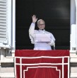 El papa León XIV anunció este domingo que se someterá a una intervención quirúrgica en los próximos días para extirpar un nódulo localizado en el pulmón que se ha detectado en un estadio muy temprano.