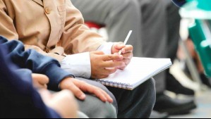 Aluvión en Las Condes: Suspenden clases en 12 colegios de la comuna para el martes 13 de octubre
