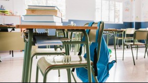 Amplían suspensión de clases en Las Condes: Revisa cuáles son los 21 colegios y jardines infantiles que no abrirán mañana martes