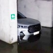 Sebastián Sichel decretó emergencia comunal en Ñuñoa para acelerar los recursos en el retiro de agua de edificios inundados. También anunció acciones contra inmobiliarias.