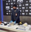La Operación Los del 30 dejó nueve detenidos tras allanamientos en cinco comunas de la RM y en una cárcel, donde está recluido el presunto líder de la estructura criminal.