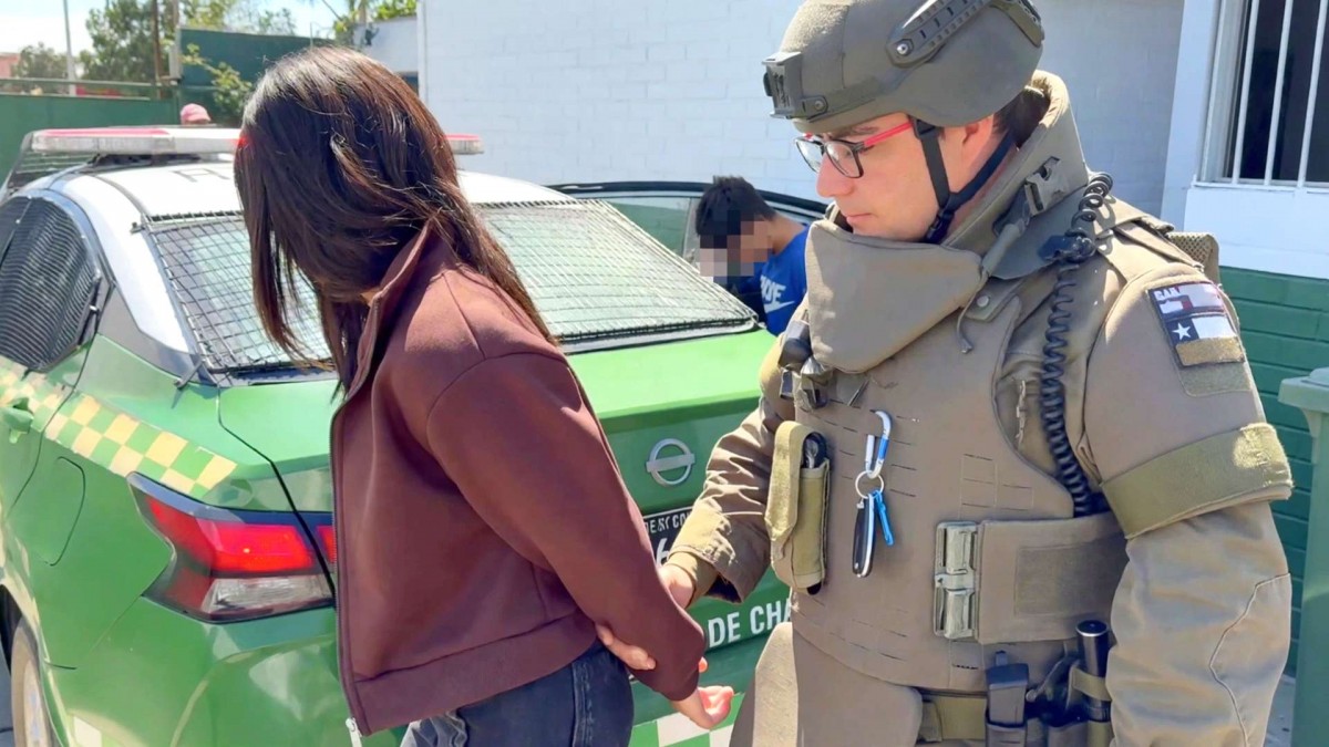Detienen a peligrosa banda de menores de edad que asaltó camión que repartía electrodomésticos en San Bernardo