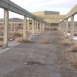 Calles desiertas, terrenos cubiertos por vegetación y estructuras abandonadas son parte del paisaje que conserva Villa Rincón Chico, en Argentina. Descubre qué ocurrió con el actual pueblo fantasma.
