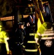 El Cuerpo de Bomberos de Santiago informó en la noche de este jueves de un derrumbe al interior de una propiedad, lo que provocó que personal de emergencias se movilizara para monitorear la situación.
