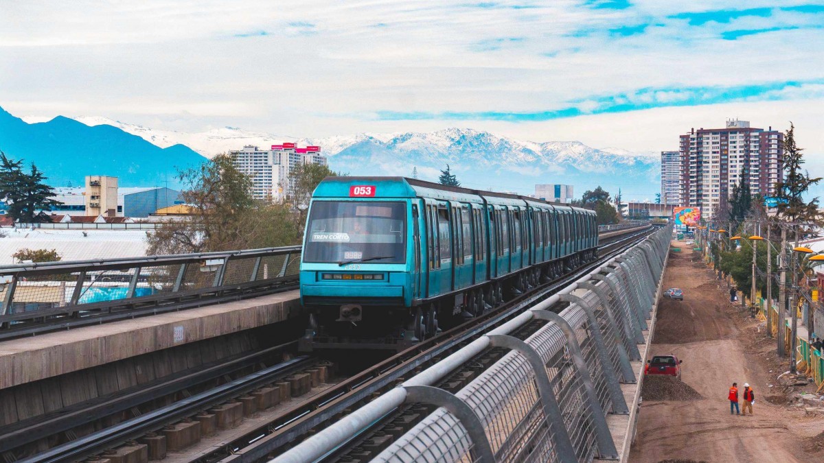 Metro reporta caída de 20% en delitos y percepción de seguridad llega al 68%