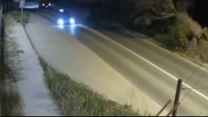Árbol cae sobre taxi en Villa Alemana.