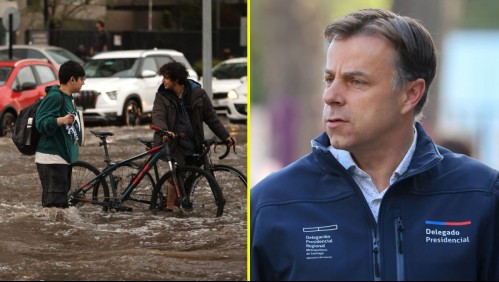 Inundación en Santiago y delegado presidencial Germán Codina.