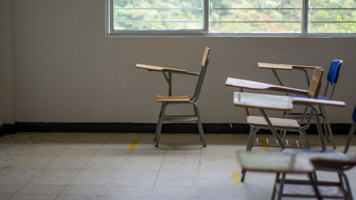 Suspensión de clases en 10 comunas de la Región Metropolitana: ¿Qué pasa con los jardines infantiles y la educación superior?