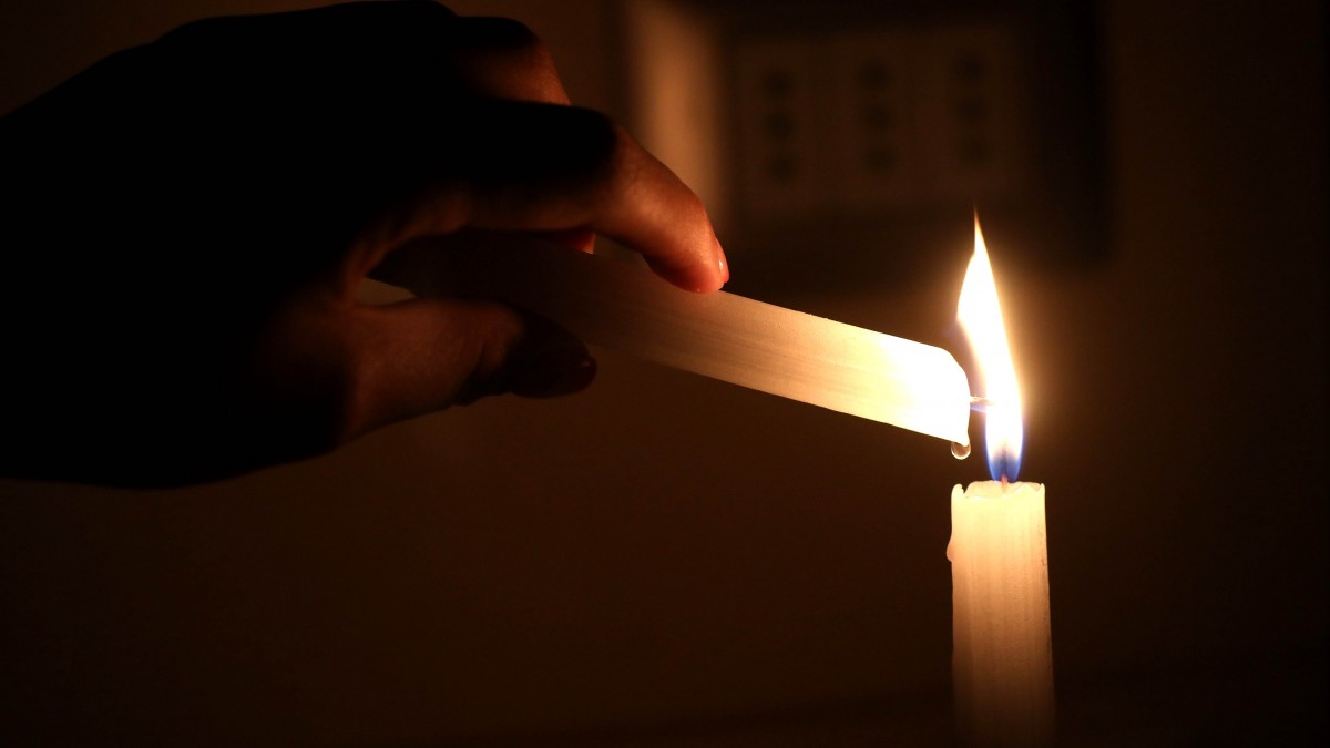 Corte de luz en 9 comunas este miércoles por hasta 7 horas: Revisa si tu sector será afectado