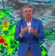 El meteorólogo de Megatiempo, Jaime Leyton, detalló cómo seguirá evolucionando el sistema frontal que ha dejado intensas lluvias en varias regiones, adelantando que para los próximos días habrá una reactivación con tormentas. ¡Revisa el pronóstico!