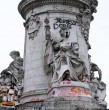 Francia se prepara para una nueva jornada de manifestaciones este sábado, en medio de un escenario de tensión social. El Gobierno anunció un amplio despliegue policial y la participación de efectivos militares.