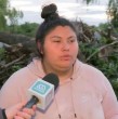 Nicole relató cómo protegió a su hijo de tres años durante el tornado que afectó su vivienda en Retiro, Región del Maule. Un árbol cayó cerca de la casa y provocó daños en la estructura.