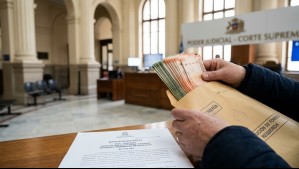Madre deberá devolver casi $9 millones que recibió por pensión alimenticia: ¿Por qué la Justicia ordenó restituirlos?