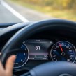 Sernac alertó por una falla de software que podría apagar el cuadro de instrumentos de vehículos SEAT Ibiza, Arona y Ateca vendidos en Chile durante el año 2025.