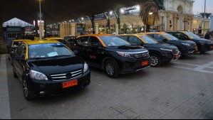 Gobierno extiende subsidio de $100 mil para transporte escolar, taxis y colectivos por alza de combustibles