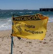 Los visitantes de Playa Ventanas, en Puchuncaví, y Playa El Yatching, en Algarrobo, deberán abstenerse de ingresar al mar y realizar actividades recreativas en estos balnearios.