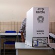 Un juez de la Corte Suprema brasileña prorrogó este domingo por dos horas el cierre de los colegios electorales en todo el país, que deciden en un balotaje entre el presidente Luiz Inácio Lula da Silva y su rival conservador Flávio Bolsonaro.