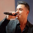 Luego de referirse a su paso por La Noche y que lo acusaran de colgarse de Leo Rey, Yoan Amor decidió aclarar las cosas en sus redes sociales, en donde reveló una llamada de amenaza. ¡Detalles!