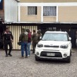 Personal del GOPE y Labocar fue movilizado a Quilicura, en la Región Metropolitana, luego de que un hombre resultara gravemente herido al manipular una granada que habría encontrado en el exterior de un block de departamentos.