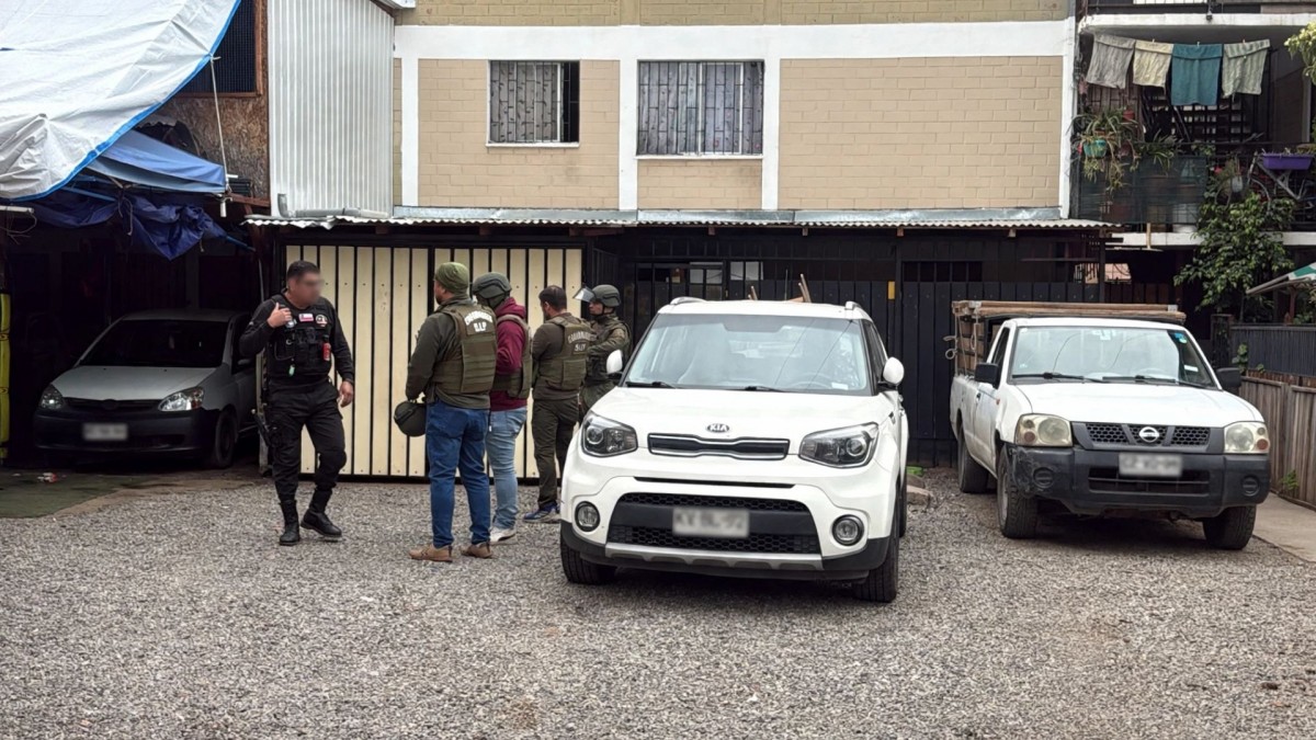 Hombre resulta herido por la explosión de una granada en Quilicura