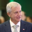 José Antonio Kast abordó las 56 rebajas de condena otorgadas a sentenciados por delitos sexuales contra menores. Anunció la revisión de los decretos, la suspensión de nuevos trámites y cambios legales.