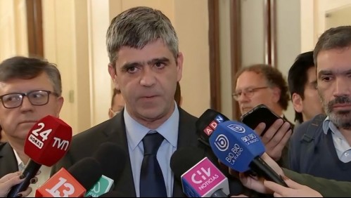 León Fernández de Castro expone en la Comisión del trabajo sobre el impacto de las pérdidas del Fondo E en las pensiones.