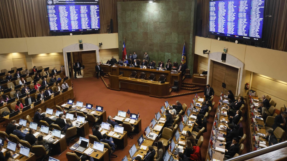 Cámara de Diputados aprobó comisión investigadora por pérdidas del fondo E: "Un verdadero asalto a mano armada"