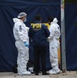 Un niño de tres años murió tras caer desde el piso 13 de un edificio en Santiago Centro. La PDI investiga las circunstancias del hecho y detectó que el departamento no contaba con medidas de seguridad.