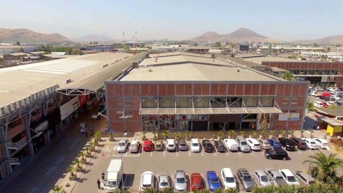 Cinco nuevos outlets se instalarán a lo largo de Chile: Revisa dónde estarán ubicados