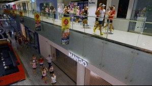 Runners de Singapur corren al interior de centros comerciales: Esta es la razón para hacer deporte en malls