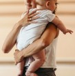 Fundación Abrázame abrió una convocatoria para sumar voluntarios que acompañen a bebés, niños y adolescentes en residencias de protección. Revisa los requisitos, las fechas y cómo postular por internet.