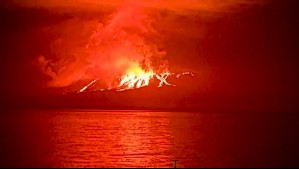 Volcán en deshabitada isla de Galápagos entra en erupción Volcán en deshabitada isla de Galápagos entra en erupción