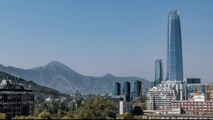 Continúa el ambiente caluroso: Conoce el pronóstico para Santiago y otras comunas este miércoles