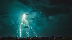 Dirección Meteorológica emite aviso por tormentas eléctricas este viernes 8 de marzo: Estas serán las regiones afectadas