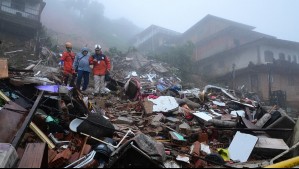 Temporal en Brasil causa destrucción: Padre muere para salvar a su pequeña hija rescatada bajo los escombros Temporal en Brasil causa destrucción: Padre muere para salvar a su pequeña hija rescatada bajo los escombros