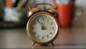 Cambio de hora en Chile: ¿Se adelanta o se atrasa el reloj?