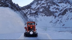 Nevadas con potentes vientos: Así estará el tiempo este fin de semana en el Paso Los Libertadores
