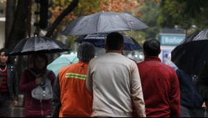 Así estará el tiempo este viernes a la espera de chubascos en la Región Metropolitana para el fin de semana