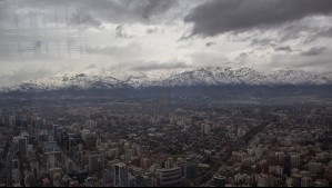 Jaime Leyton asegura que en estas siete comunas de Santiago nevará este martes