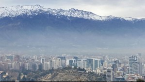Bajón de temperaturas en Santiago: Un frente frío hará descender los termómetros y traerá abundante lluvia