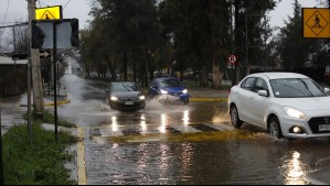 'No es exageración': Lluvia del jueves en Santiago podría ser el segundo evento más importante en 140 años