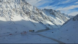 Amenaza de avalancha en esta comuna de Valparaíso: Hay hasta 350 centímetros de nieve acumulada