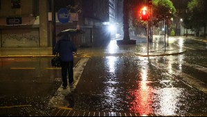 Se vienen dos días de lluvia a Santiago: Jaime Leyton explica cómo serán estas precipitaciones en la capital