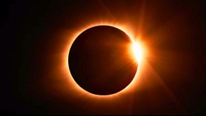 Anillo de fuego: ¿Dónde se verá en Chile el nuevo eclipse solar anular la próxima semana?