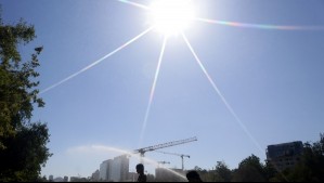 'El calor ha llegado': Este día se registrará la temperatura máxima más alta de toda la semana en Santiago
