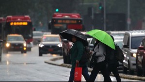 A partir de esta hora y en este sector caerán 'gotas ocasionales' este martes en Santiago